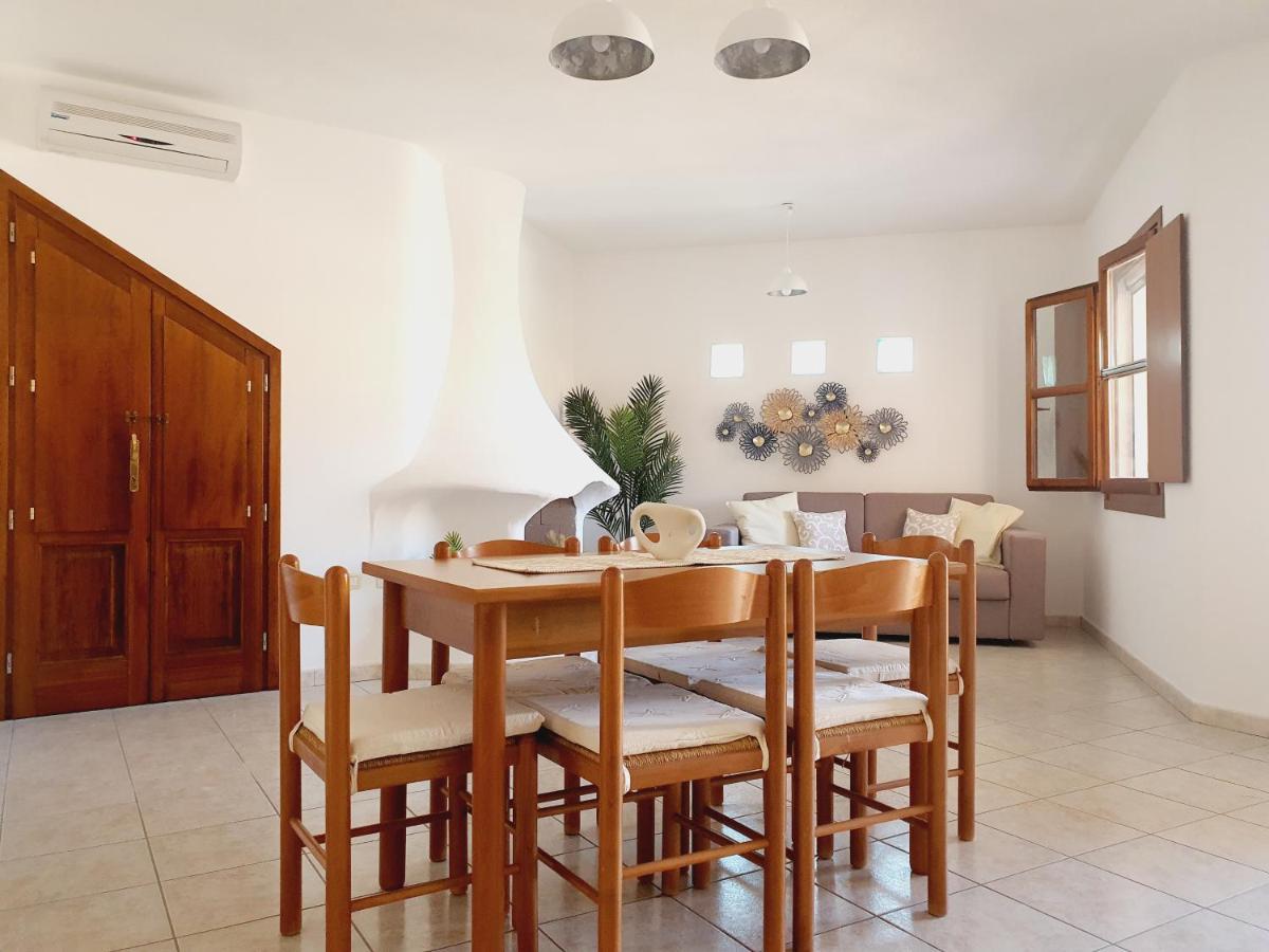 Casa Mara Villa Cala Liberotto Buitenkant foto