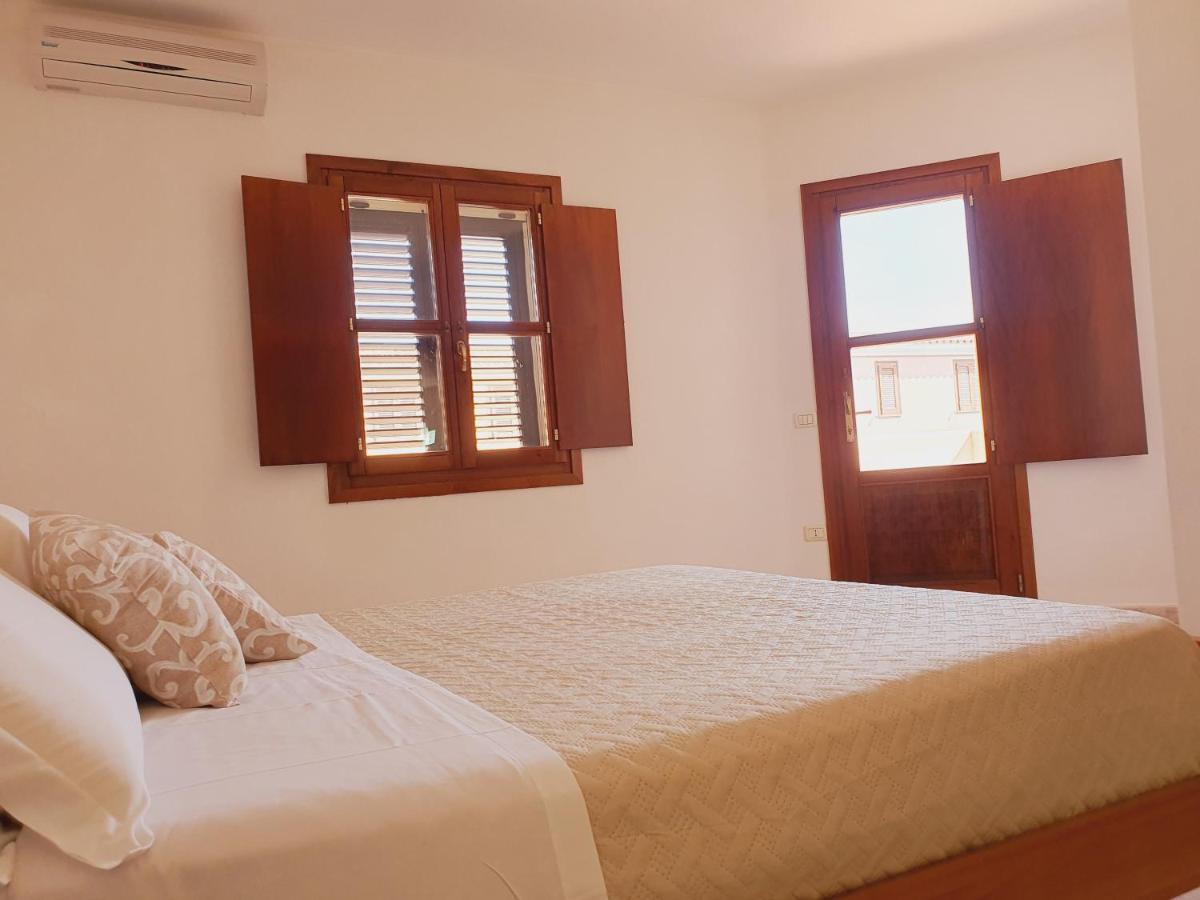 Casa Mara Villa Cala Liberotto Buitenkant foto